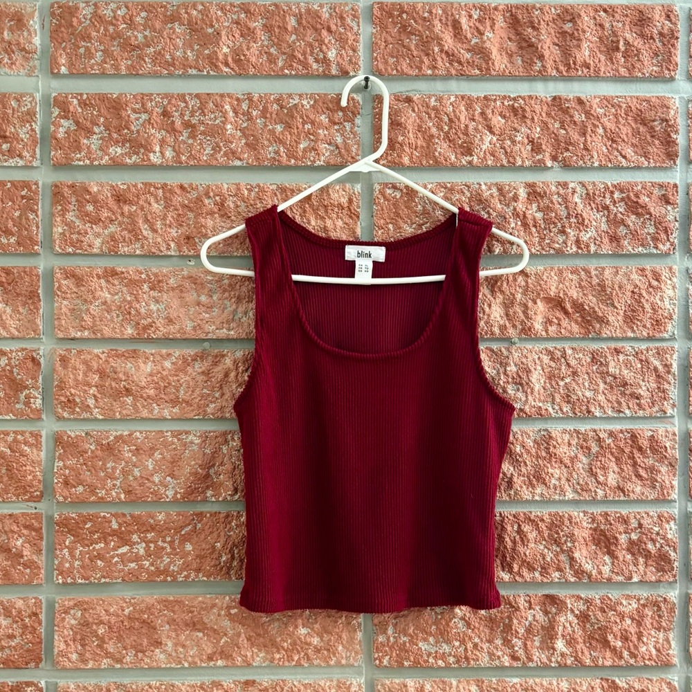 🌟Blink Ribbed Burgundy Tank crop top